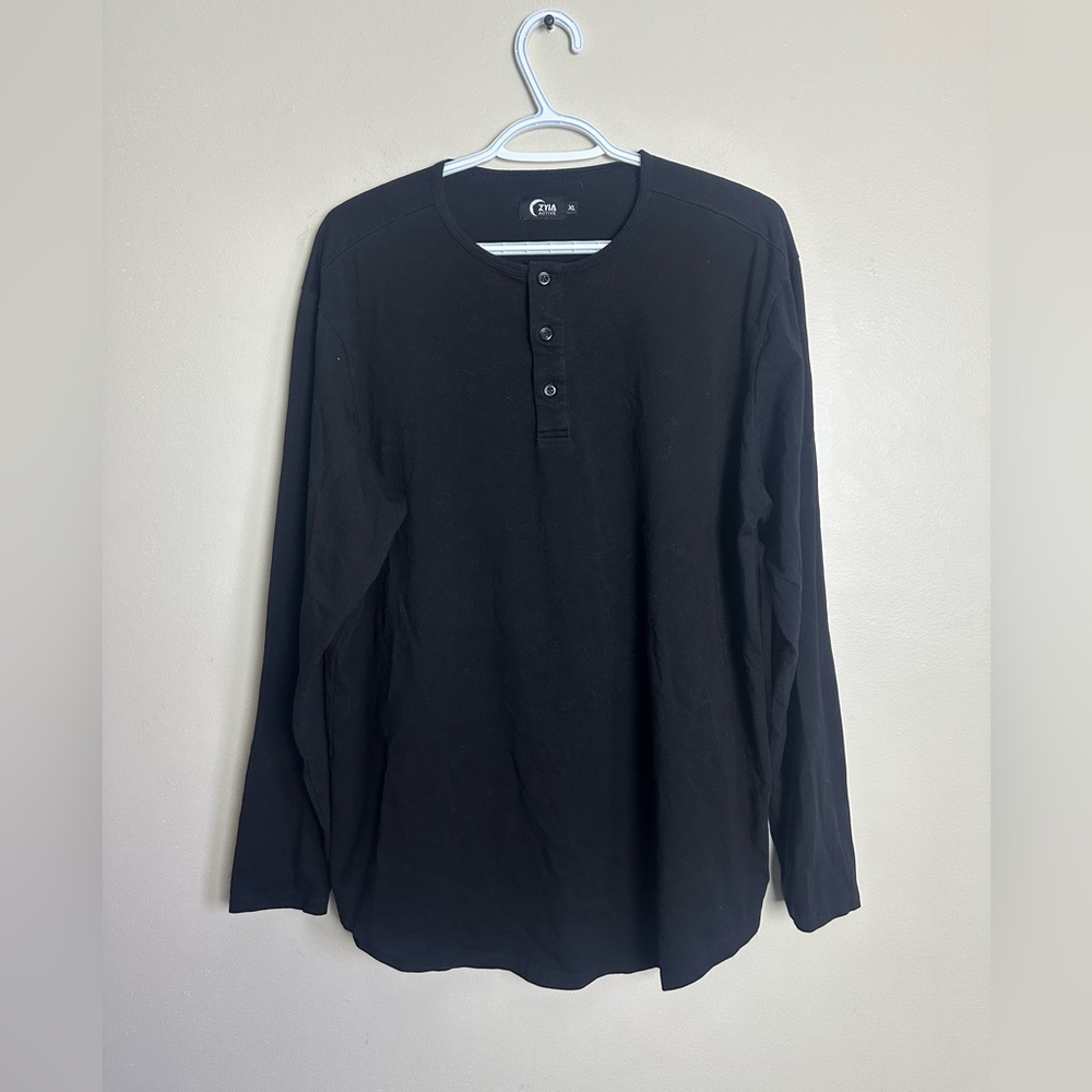 Zyia Size XL Men's Black Long Sleeve Henley Shirt